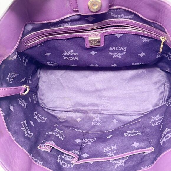 MCM | Visetos Patent Leather Tote Bag Burgundy Purple Purse Authentic - Picture 12 of 16